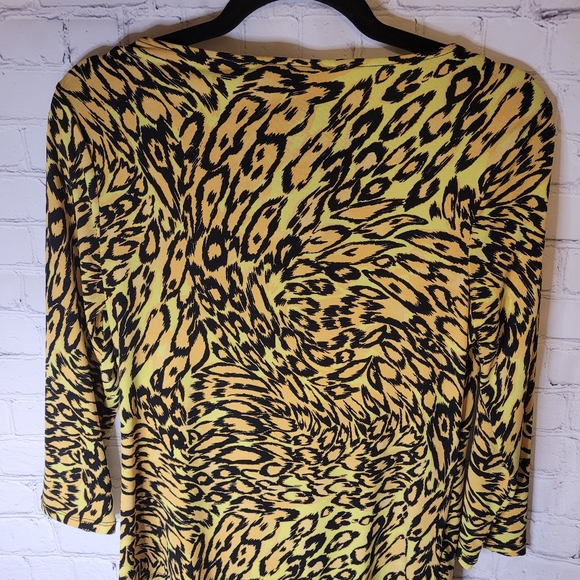 Leopard Print Carmen Marc Valvo Top - Picture 4 of 4